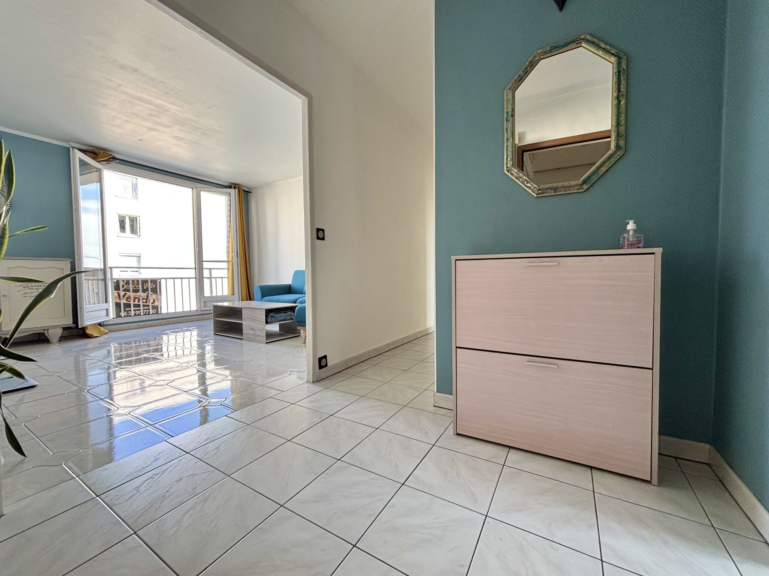 IMG_7682.Biens-en-Ville-Appartement-3-chambres-balcon